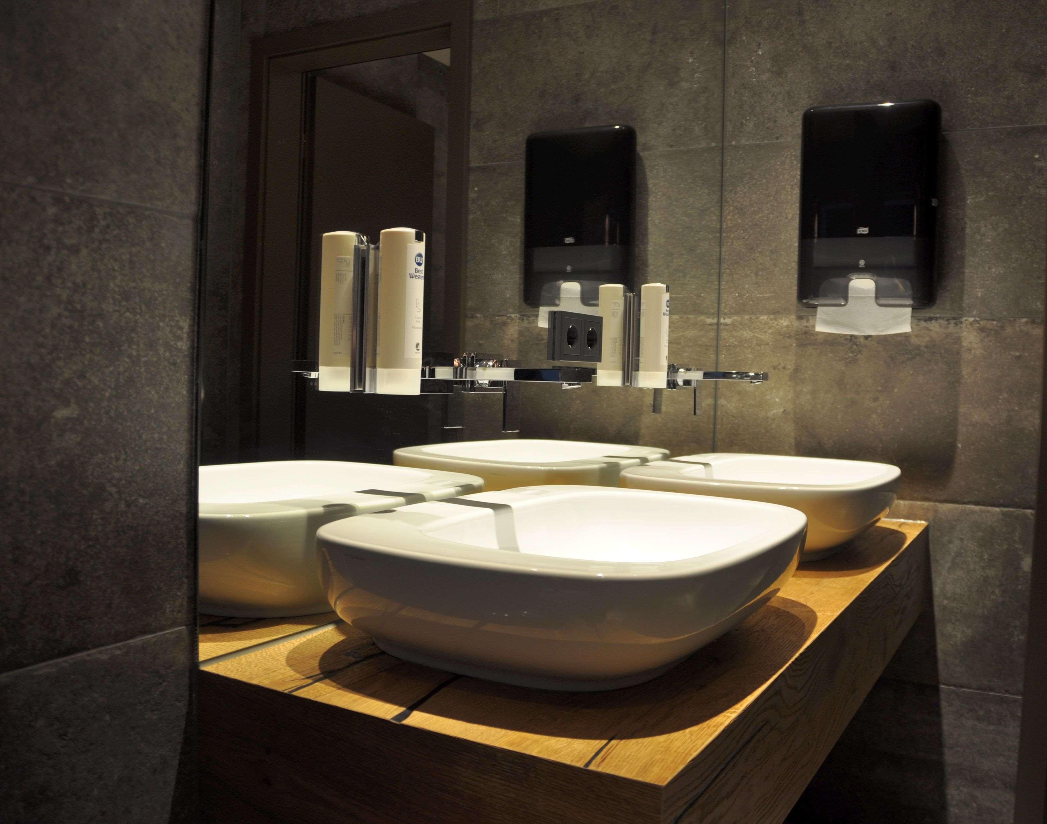 Best Western Wilsonville Inn & Suites Екстер'єр фото