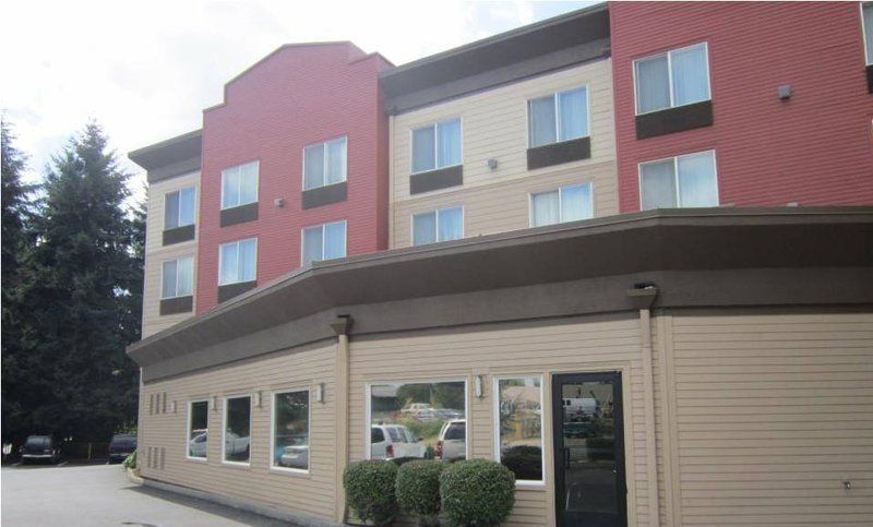 Best Western Wilsonville Inn & Suites Екстер'єр фото